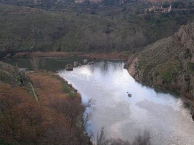 "Desde Castilla-La Mancha se da hoy de beber a todos los murcianos"